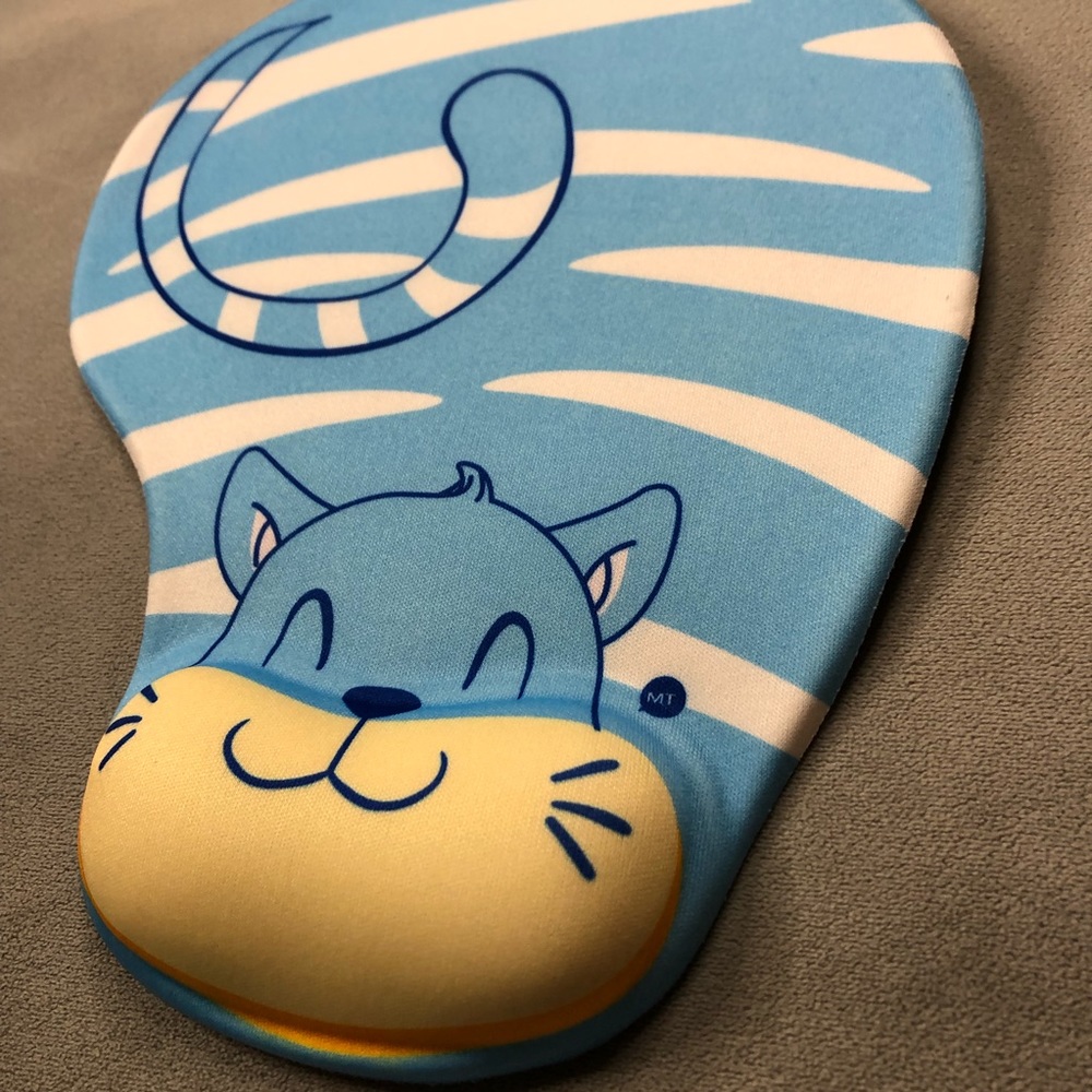 Mouse Pad with Wrist Support ~ Brand New!